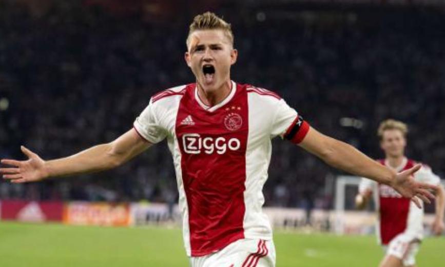 足球不可思议的空门不进,中国足球球门踢不进