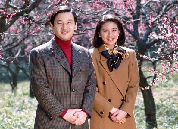 雅子成为太子妃不容易，因身高超过1米62，所以被日本皇室嫌弃