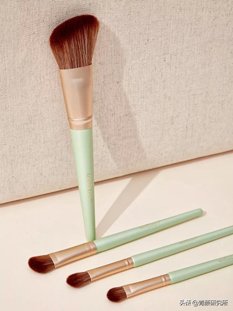 秘密！这8套化妆刷，可让你从素颜到女神