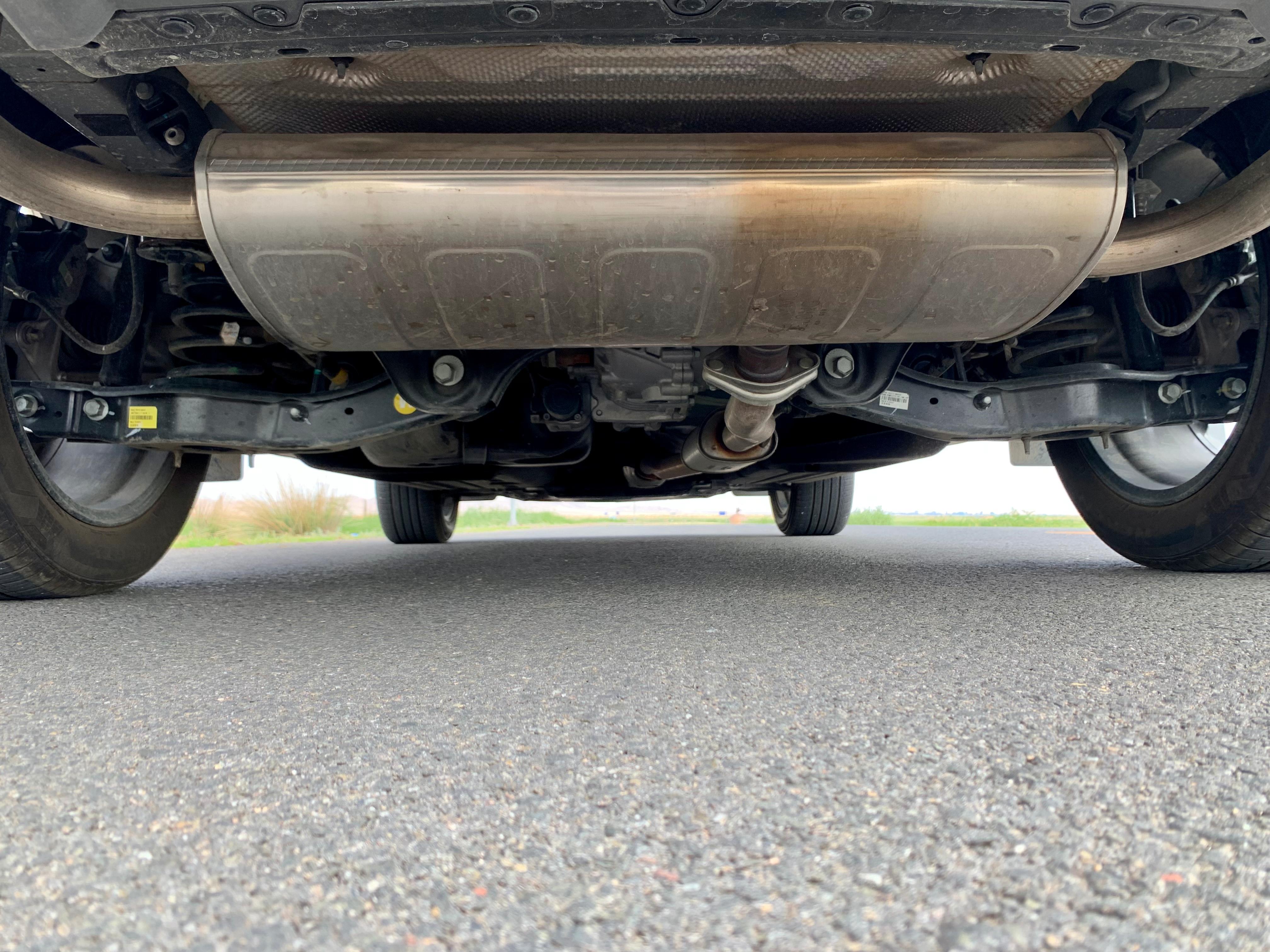 第五代途胜l与狮铂拓界对比,第五代途胜l售价17-21万