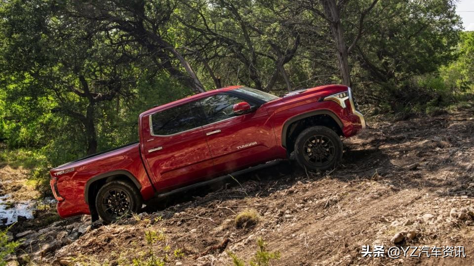 2022新款丰田坦途怎么样试驾,22款丰田坦途跑高速真实感受