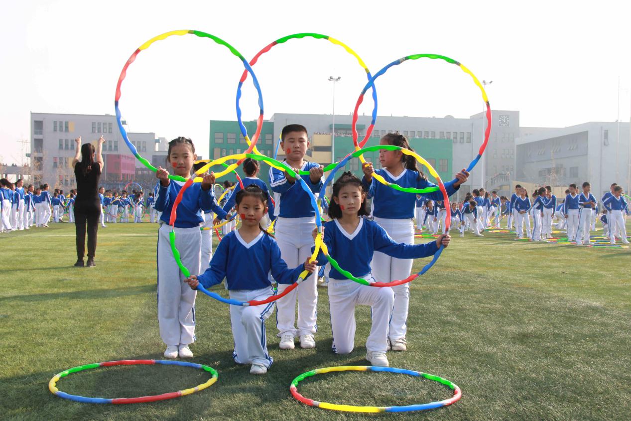 叠罗汉体操舞,团体操叠罗汉