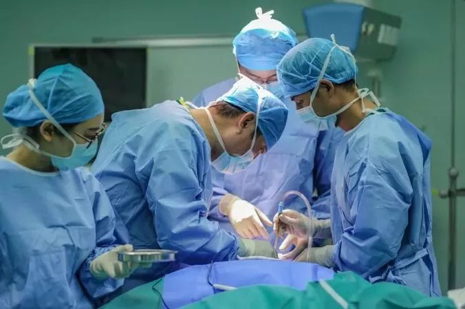 年轻患癌的妻子,患癌丈夫妻子也患癌