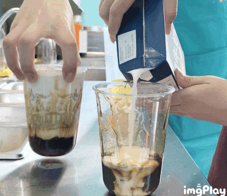 MASHIMARO流氓兔|火爆全网的流氓兔奶茶来当代啦！重点是免费喝