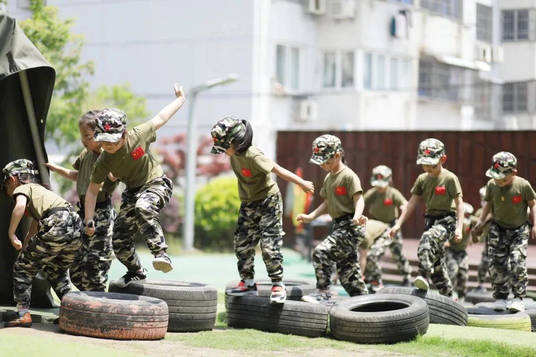 娴峰畨闀挎睙璺辜鍎垮洯姣曚笟鍏哥ぜ,鎴戜滑姣曚笟鍟﹀辜鍎垮洯