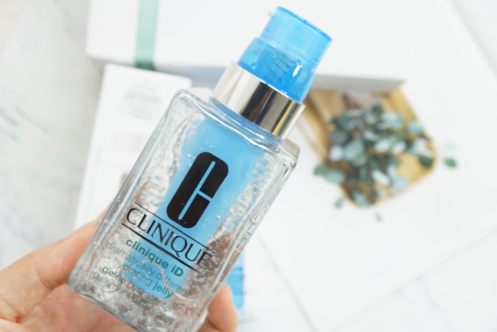 倩碧黄油有哪些规格,倩碧精华液和倩碧黄油哪个更保湿