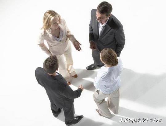 端庄优雅的女性说话语气练习,优雅女人说话技巧