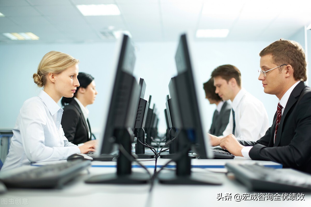 不知道怎么给员工加工资？这个方法可以