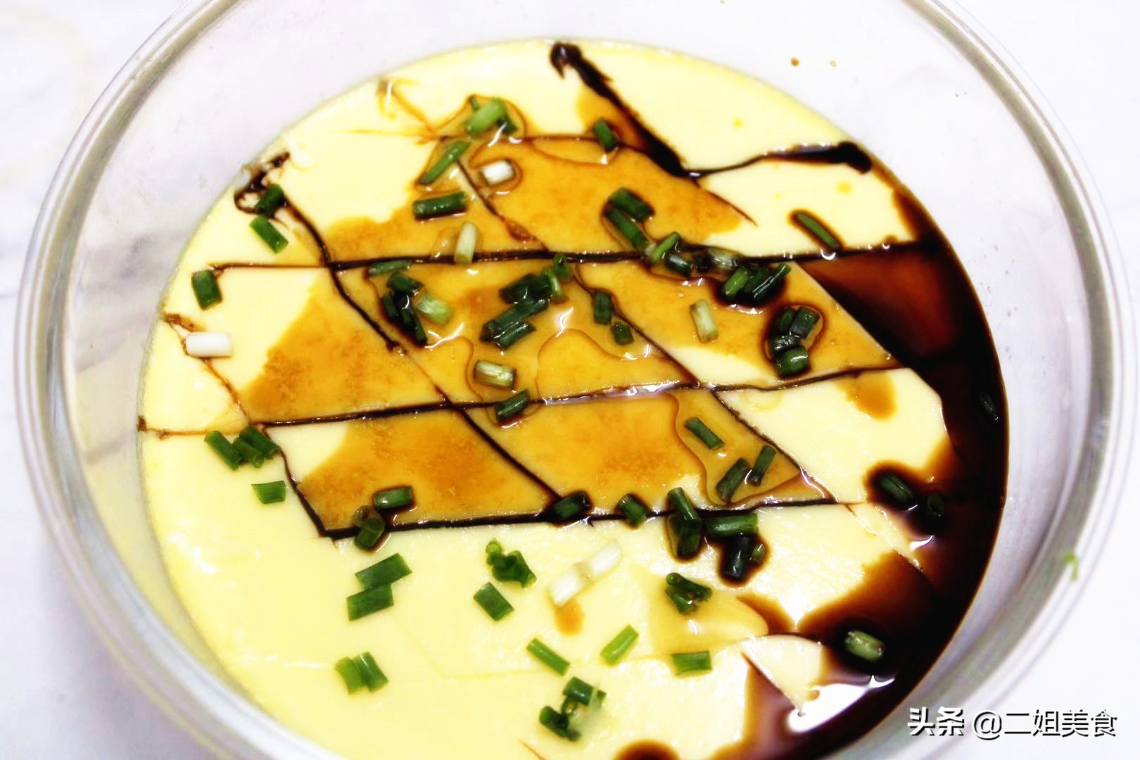 如何才能蒸出又嫩又顺滑的鸡蛋羹,鸡蛋羹怎么蒸才能更嫩滑爽口