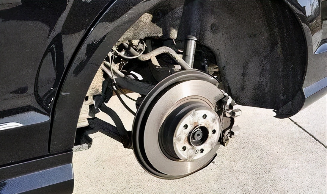 轮毂螺丝坏了有什么症状,轮毂螺丝弯了有影响吗