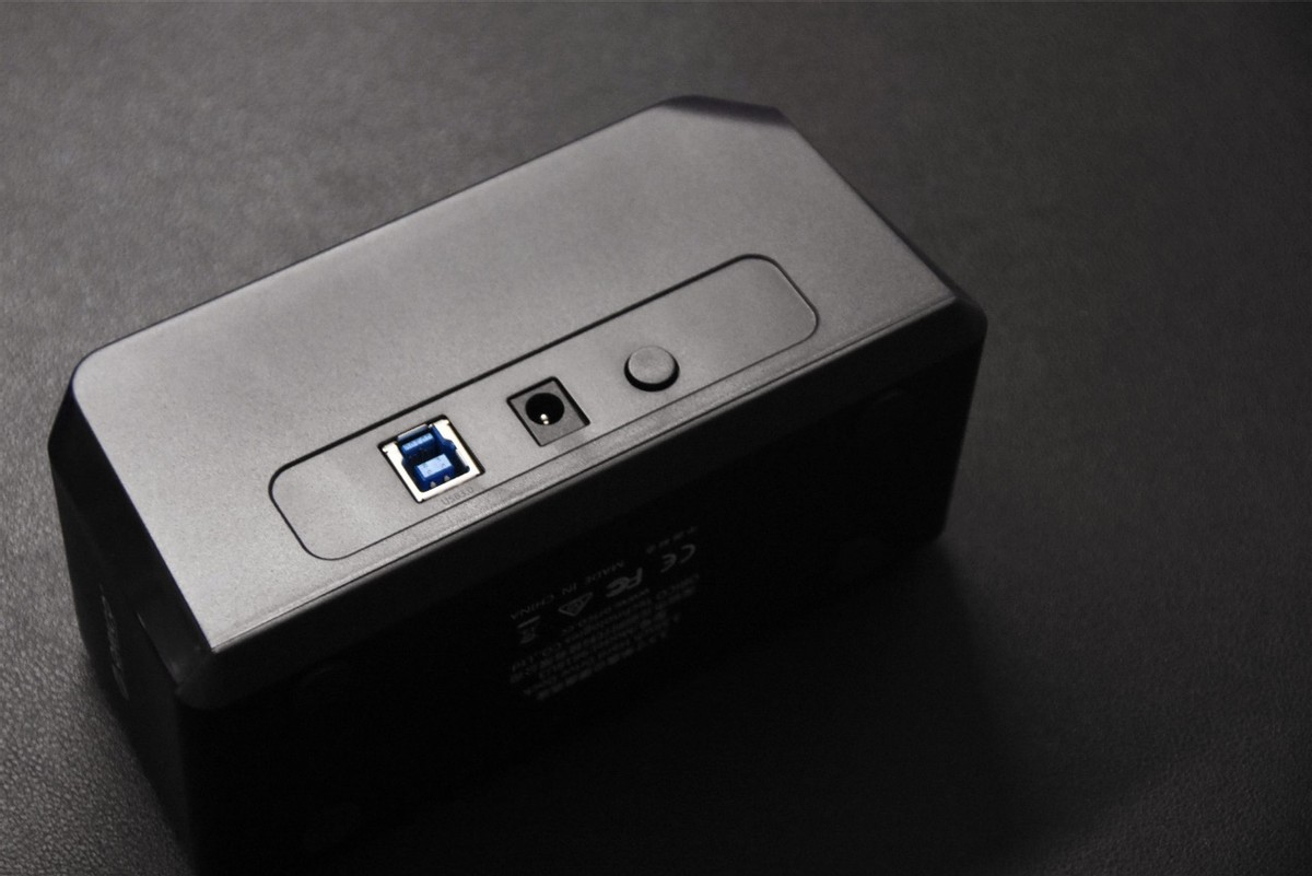 拆移动硬盘装入硬盘盒,orico硬盘盒格式化硬盘