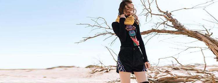 新款网红高级气质女神显瘦短裤,秋冬短裤这样穿回头率超高