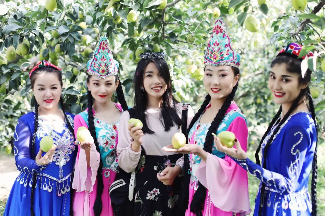 苏州女子探秘南疆巴州：这是一处色彩的世界，超出你的想象