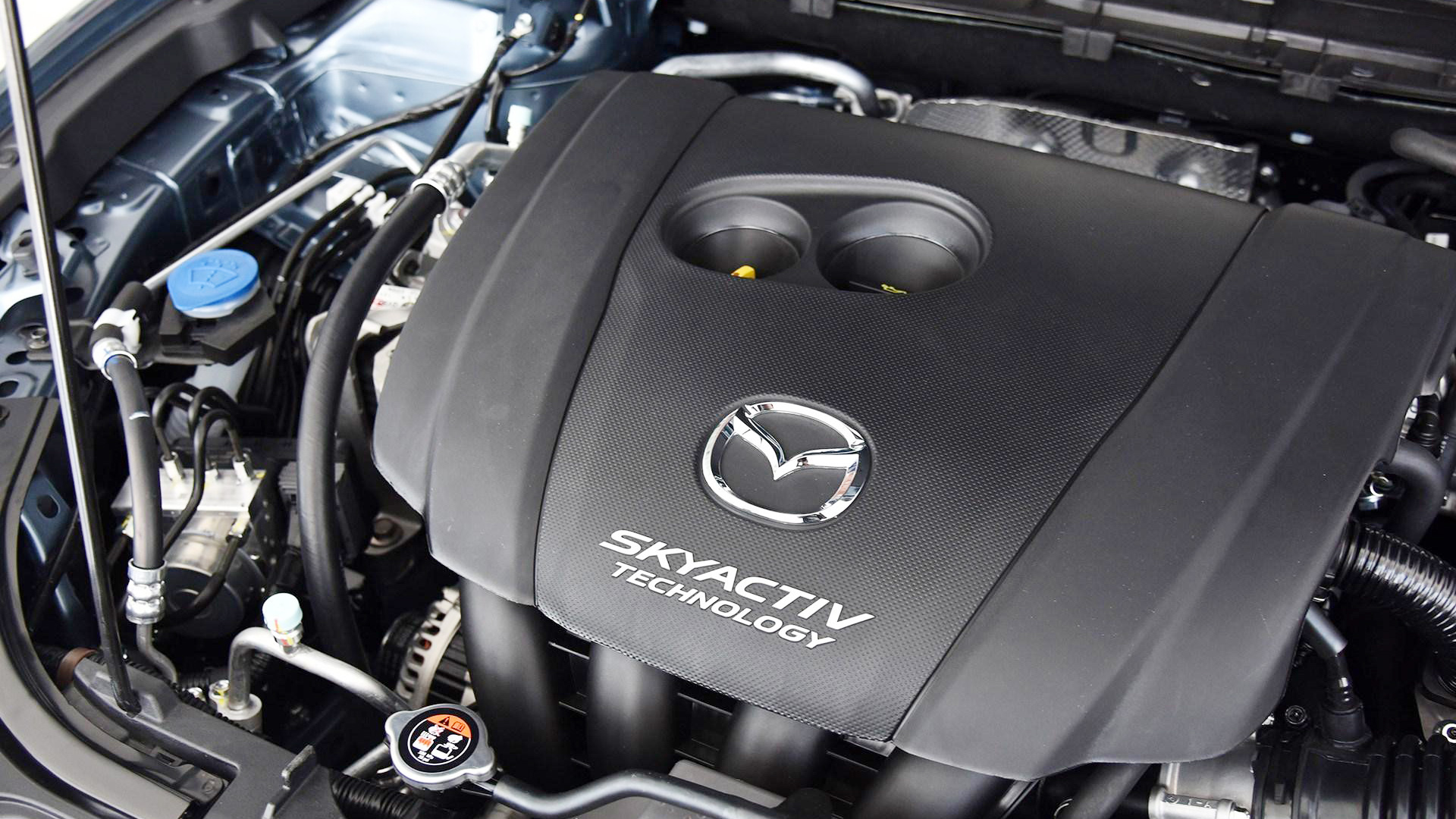 红色马六07款二手多少钱,当年红色马自达6多少钱