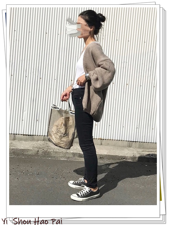 今年流行的大口袋包包,做今年最流行的包包透明的