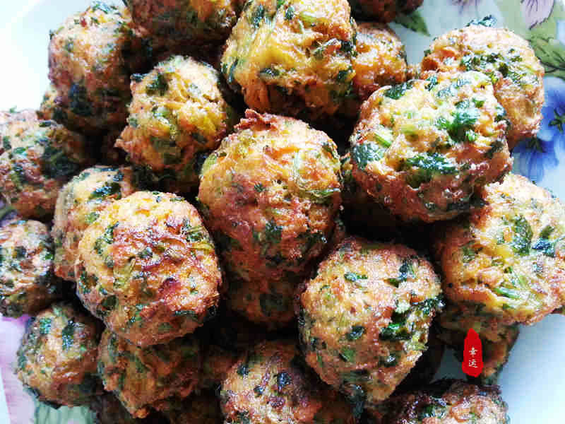 秘制炸丸子的做法大全,怎样炸丸子外酥里软又开胃