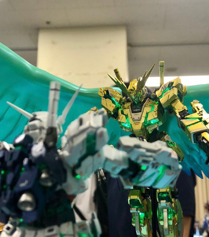 独角兽三号机高达爆甲模型,独角兽3号机高达