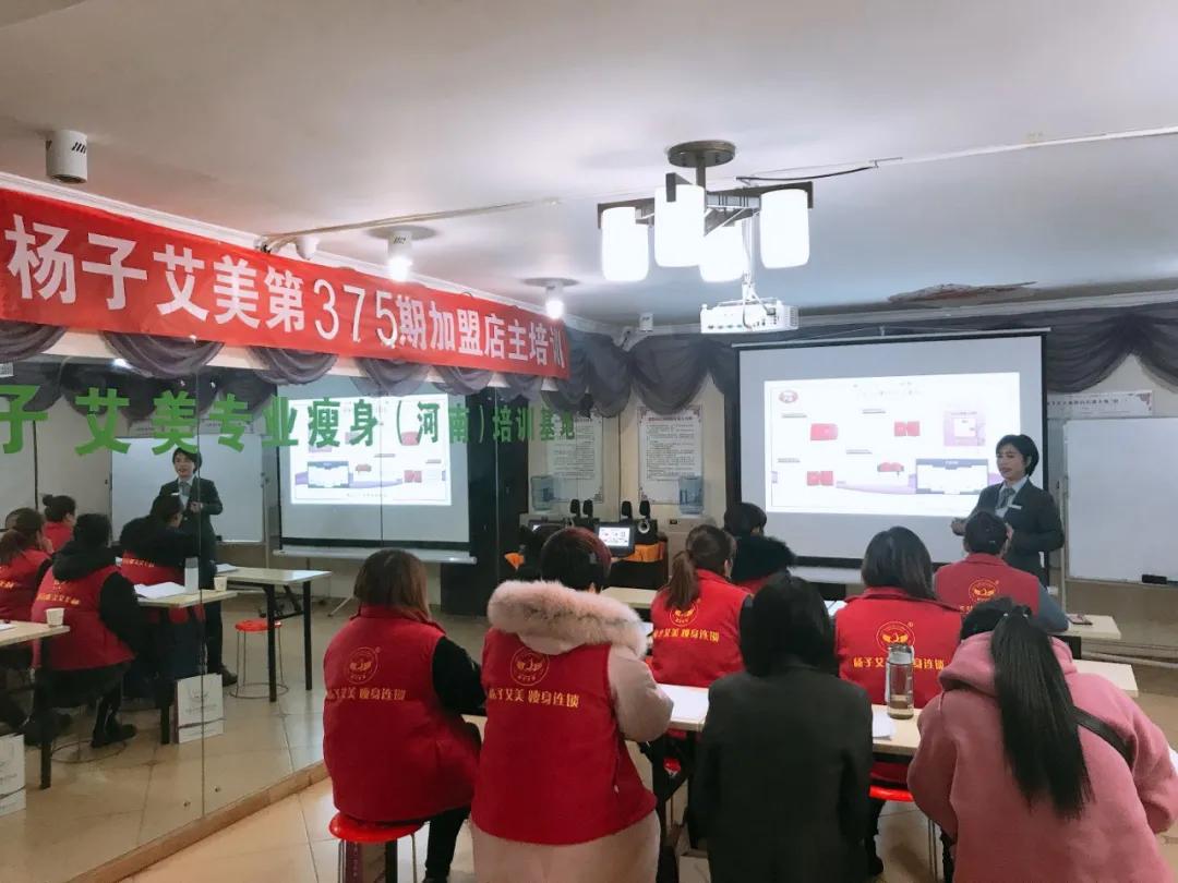 三个月圈粉400万,3个月吸粉30万