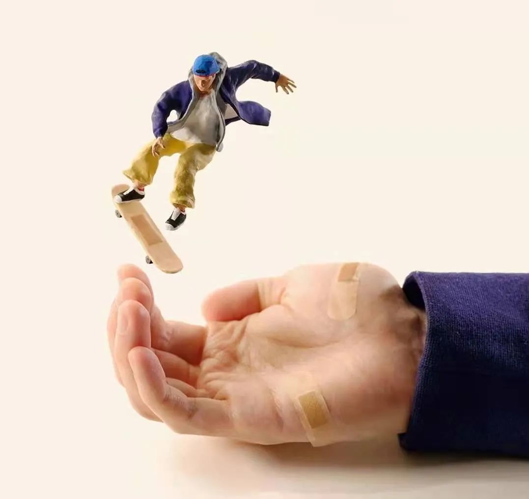 这个日本人，把奥运场地做成一个口罩那么大......