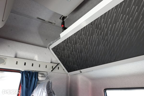 560马力国六车型,560马力国六自动挡牵引车