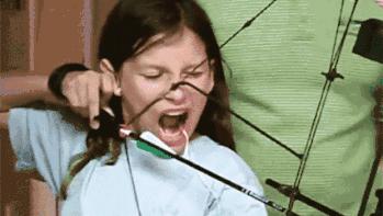 拔牙之后不能吐口水能用纸巾擦吗,拔牙后吐口水和吞口水有什么区别