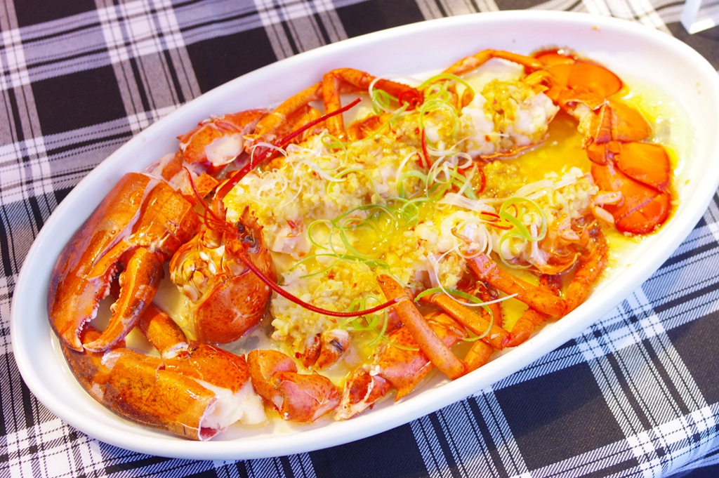 加拿大龙虾怎么吃熟的,加拿大生猛龙虾的正确吃法