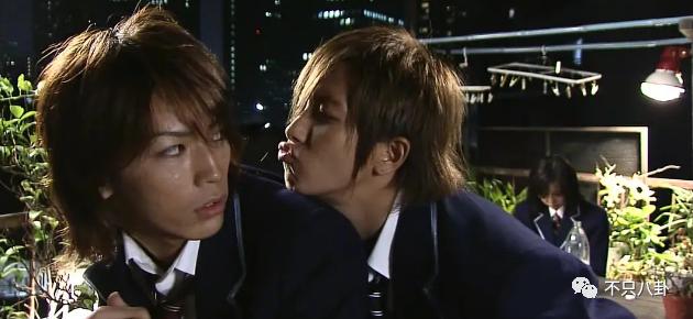 带未成年少女喝酒开房？他这次翻车好彻底啊