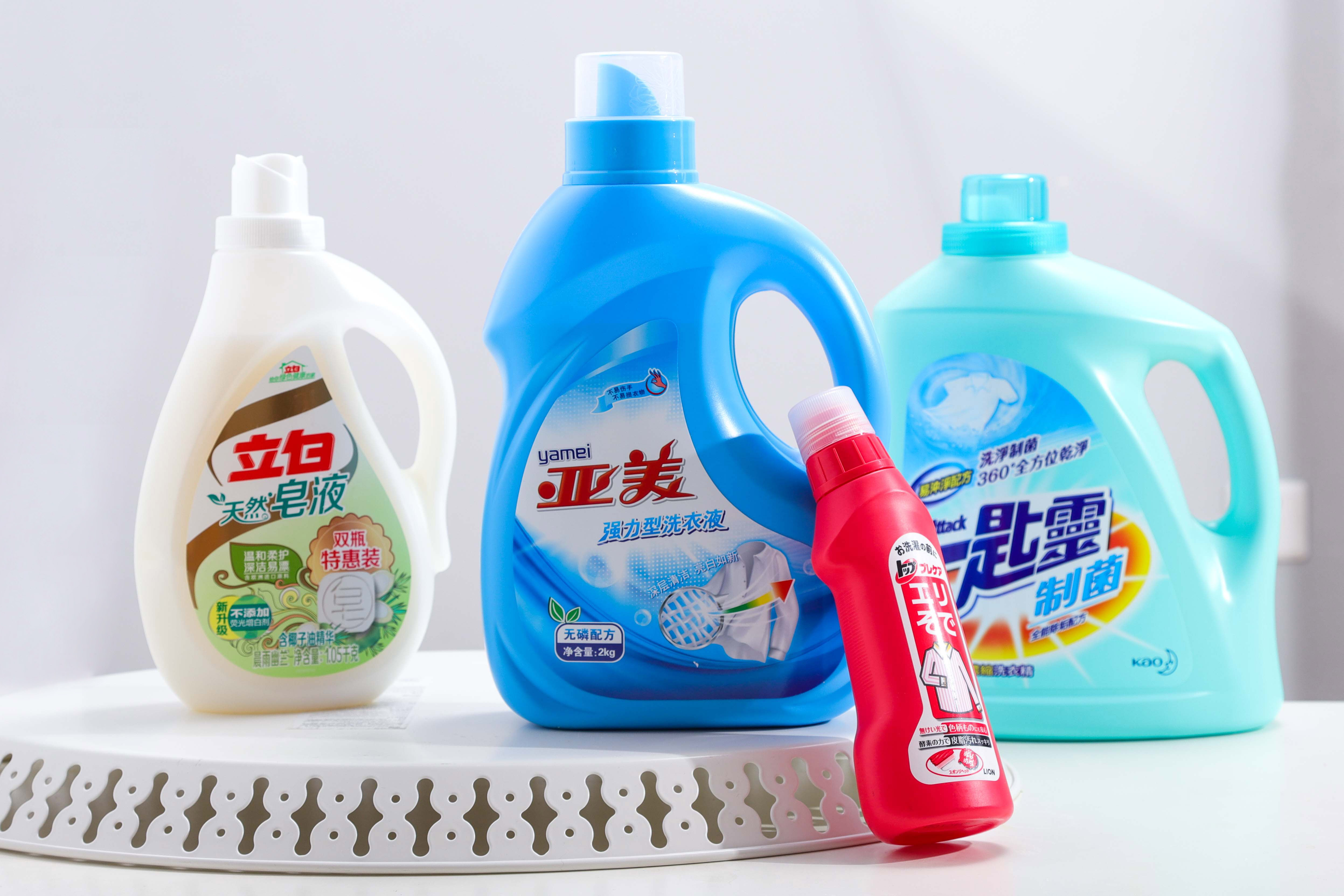 手洗衣服洗衣液能洗干净衣服吗,手洗衣物洗衣液