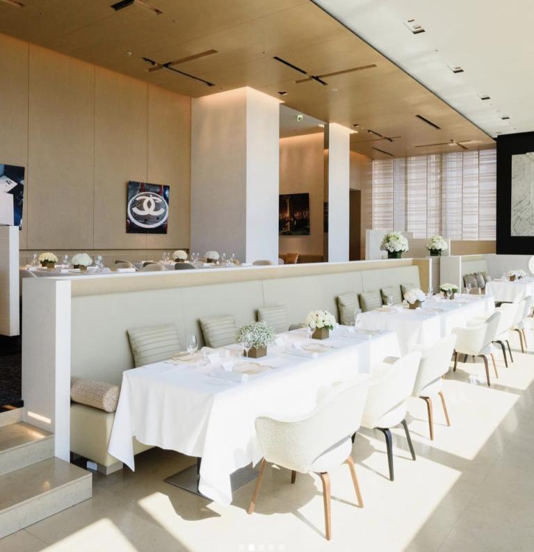 开咖啡馆的小确幸，奢侈品牌也要有