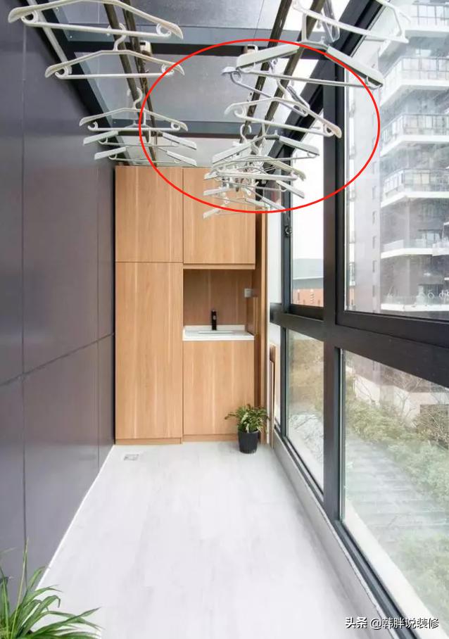 砸掉客厅电视墙,客厅电视墙砸掉效果图