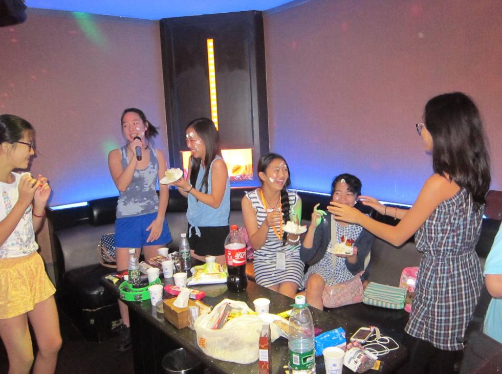 为什么宝妈都变微商,生完孩子后使劲发朋友圈做微商