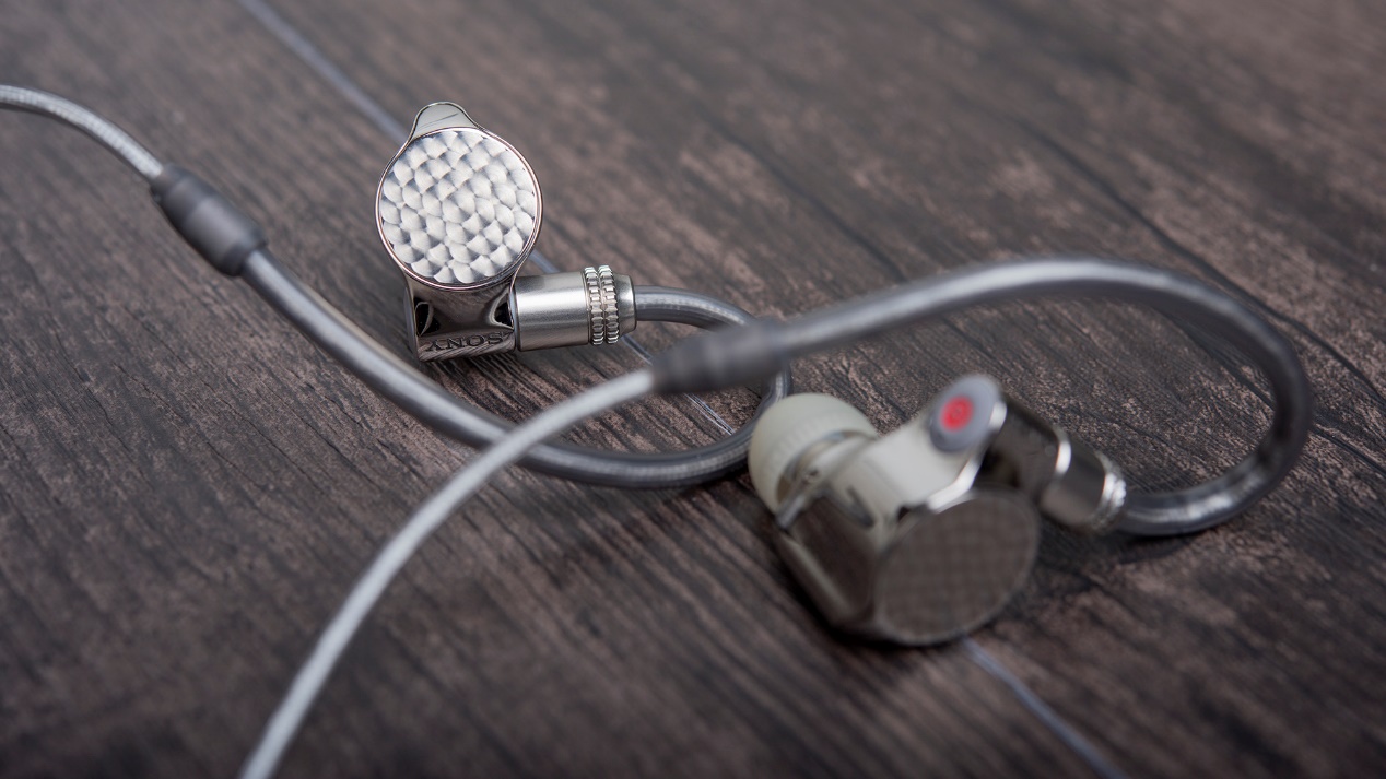 索尼ierz1r和森海塞尔ie600,索尼大耳z1r评测