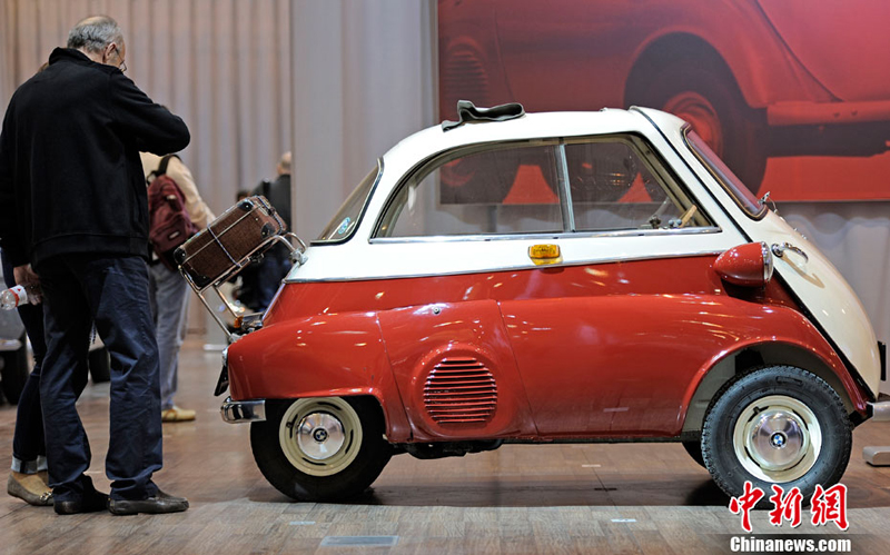 宝马金河星全封闭三轮摩托车,宝马摩托车k1800gt正三轮