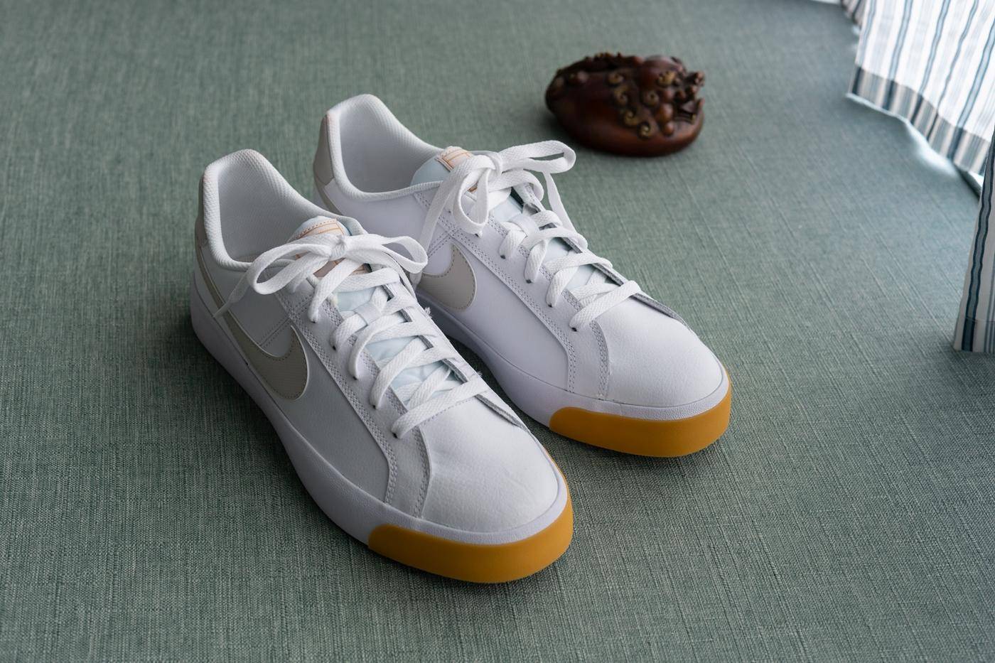 阿迪和彪马小白鞋,阿迪与耐克同类鞋科普