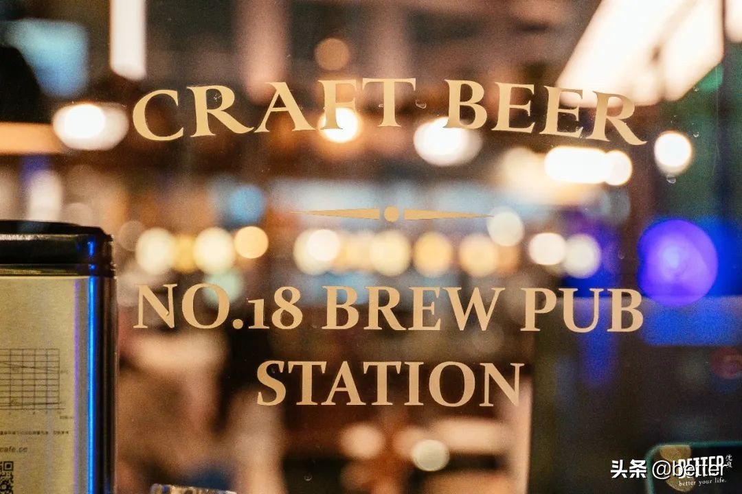 像英国诗人一样用brunch配啤酒，是我生活里的终极浪漫