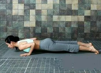 内衣带一直掉为什么,无肩带内衣总是往上滑怎么办