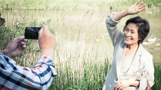 “我62岁，一天四次，这可耻吗”，那些被忽视的老年性需求