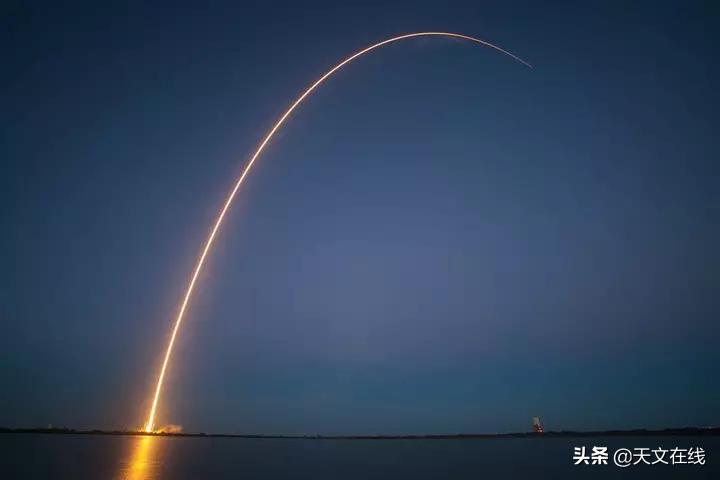 卫星进入轨道要多少时间,卫星是怎么进入轨道而不掉下来