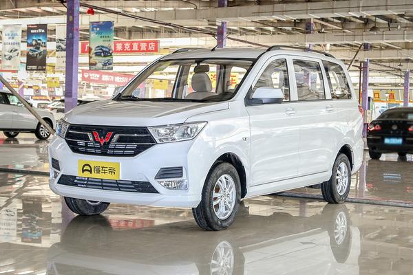 推荐五菱宏光1.5LS标准型，告别面包车