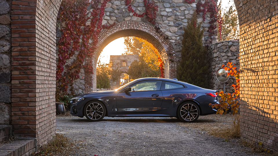 全新一代宝马4系最新消息,最新款宝马一系试驾感受