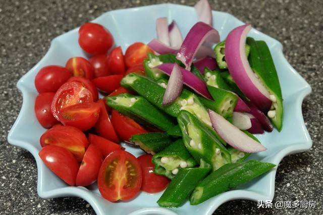 自制牛排没有黑胡椒用什么酱料,吃牛排一般都有什么酱汁
