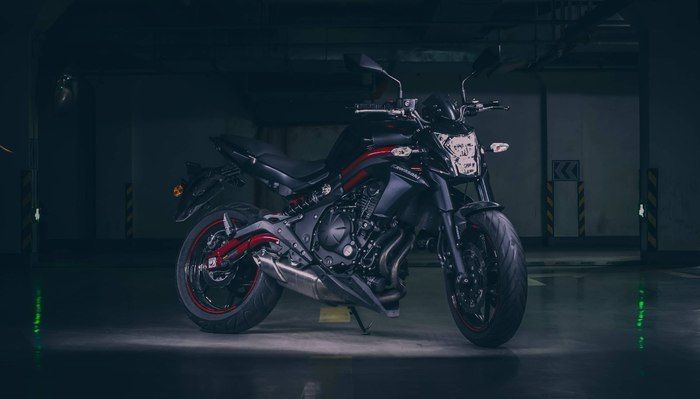 川崎er6n和川崎650如何选择,川崎er6n对比春风650nk