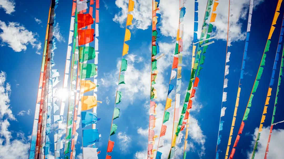 什么是*藏西**，令人如此神往……