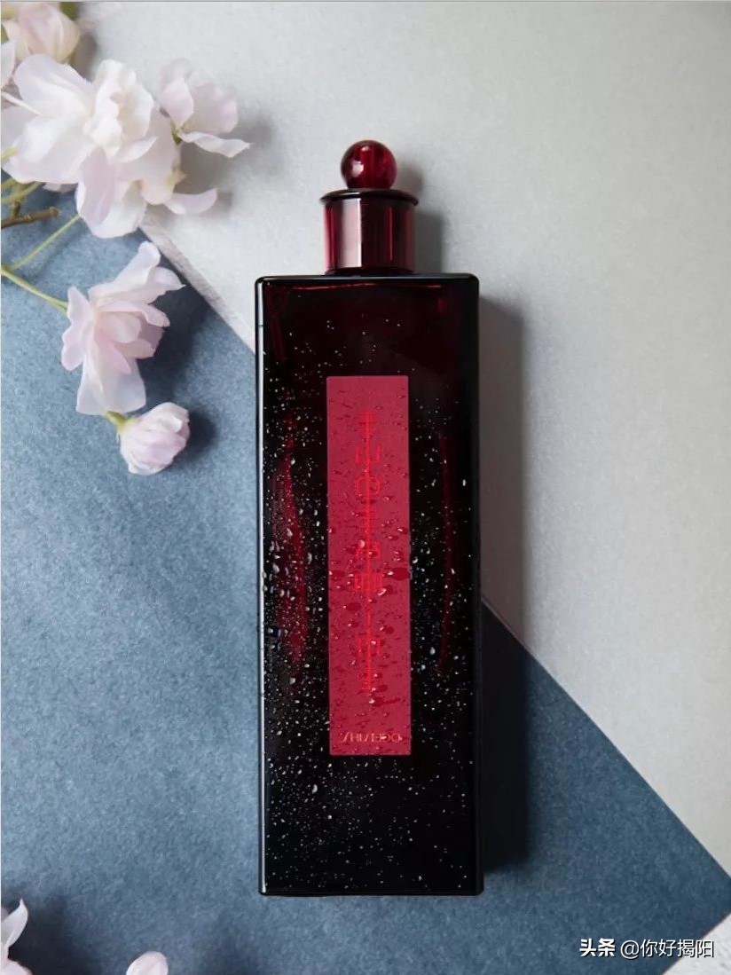 为什么用了很多护肤品肤色还是黑,皮肤差用什么护肤品