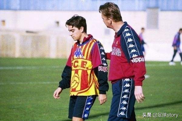 他缔造了欧冠历史第一奇迹,阿贾克斯拜仁三连冠