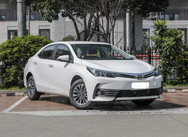 轩逸和卡罗拉整体质量对比,轩逸与卡罗拉整体讲哪个更好一点