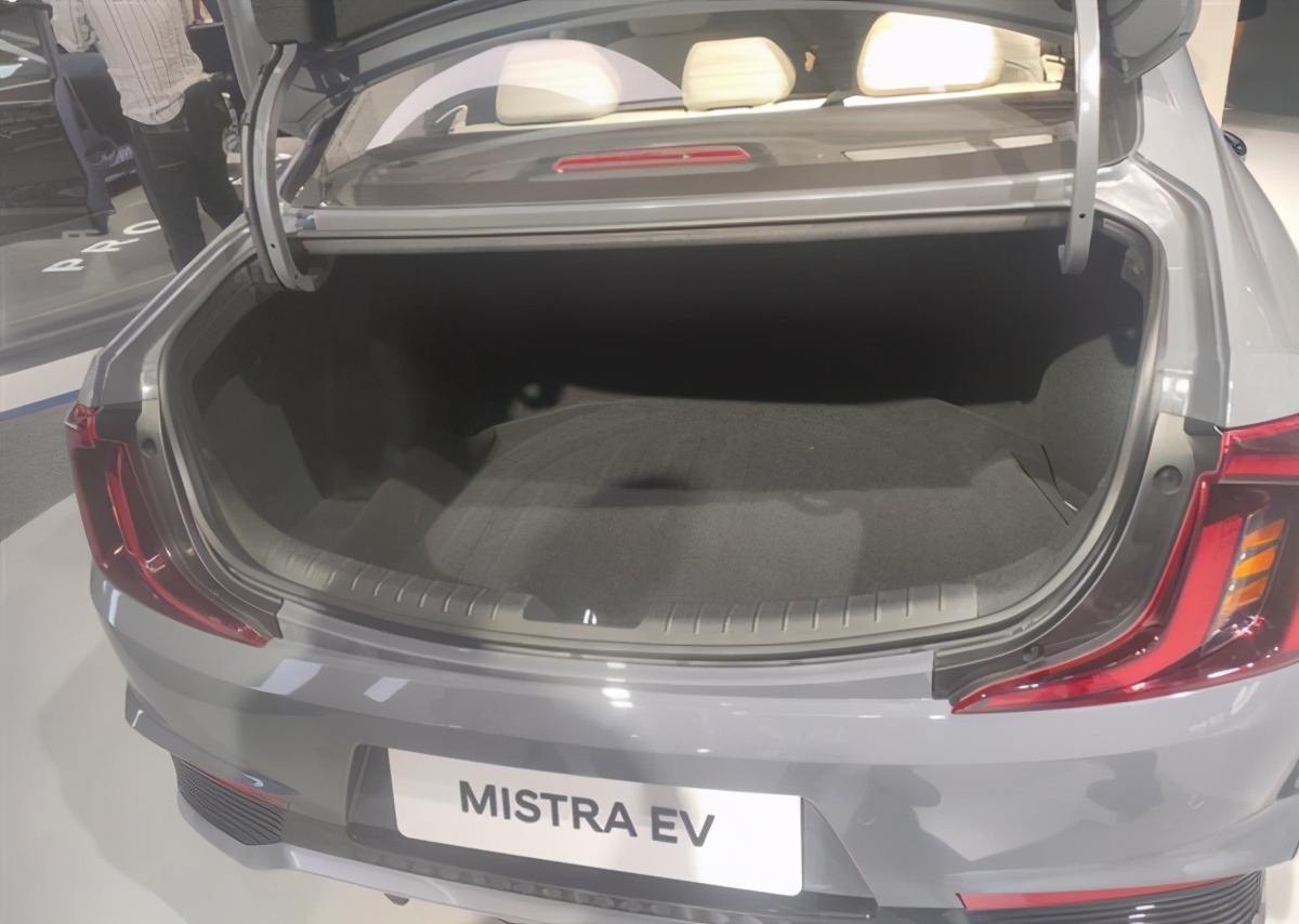 现代全新索纳塔伊兰特,换代成功的索纳塔