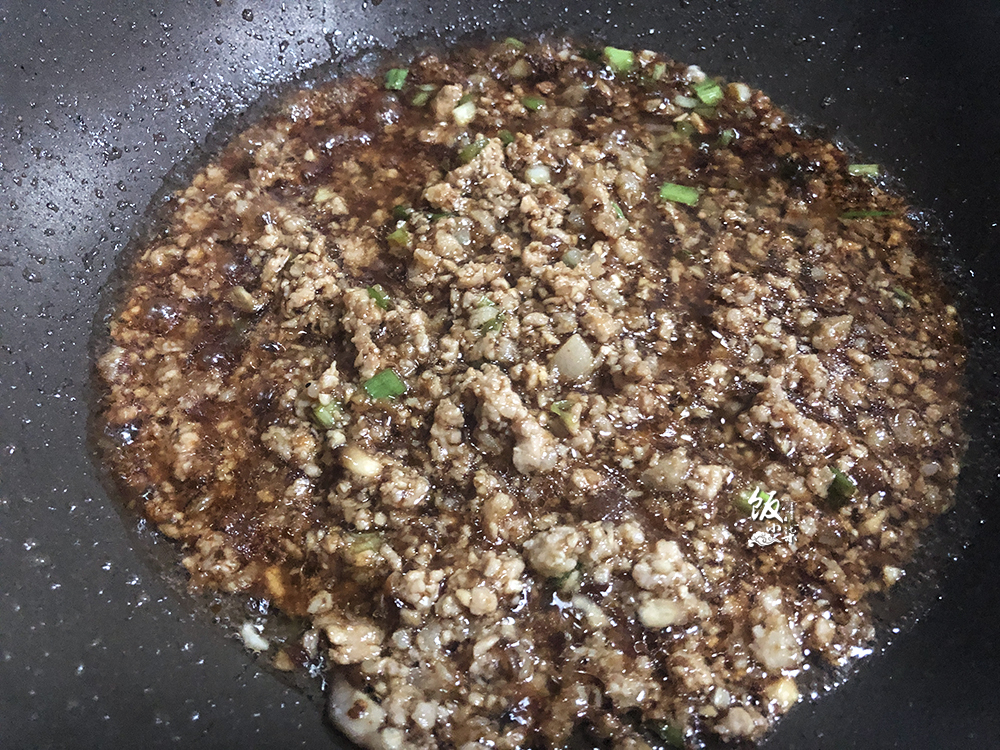 剩余的饺子皮做蒸饺,剩的饺子皮别扔这样做比春卷好吃