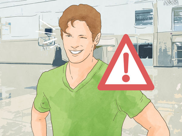 怎么接近一个女生喜欢的人,如何接近一个女孩儿