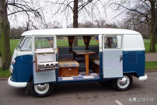 面包车中间没有凸起的车型,面包车没有后轮胎凸出的